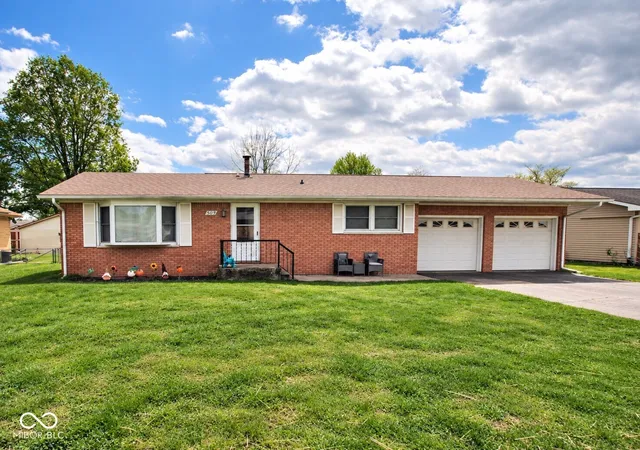 Photo 1 of Single family home for sale at 509 Anel Dr, Martinsville, IN 46151 | MLS# 22097730 | Listing updated on 2026-09-15