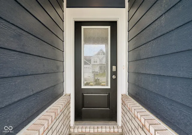Photo 2 of Single family home for sale at 291 Highland Ave, Danville, IN 46122 | MLS# 22097749 | Listing updated on 2026-10-09