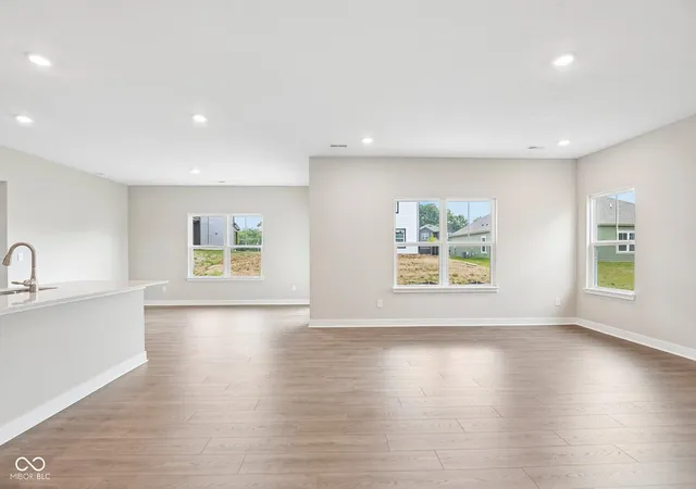 Photo 3 of Single family home for sale at 291 Highland Ave, Danville, IN 46122 | MLS# 22097749 | Listing updated on 2026-10-09