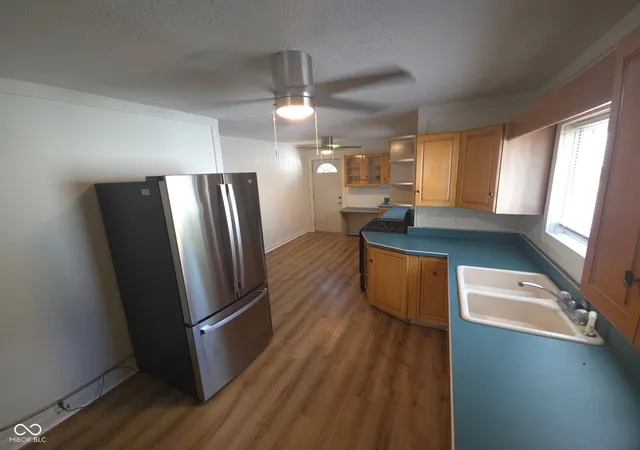 Photo 3 of Single family home for sale at 2629 Seminole Dr, Anderson, IN 46012 | MLS# 22098176 | Listing updated on 2026-09-10