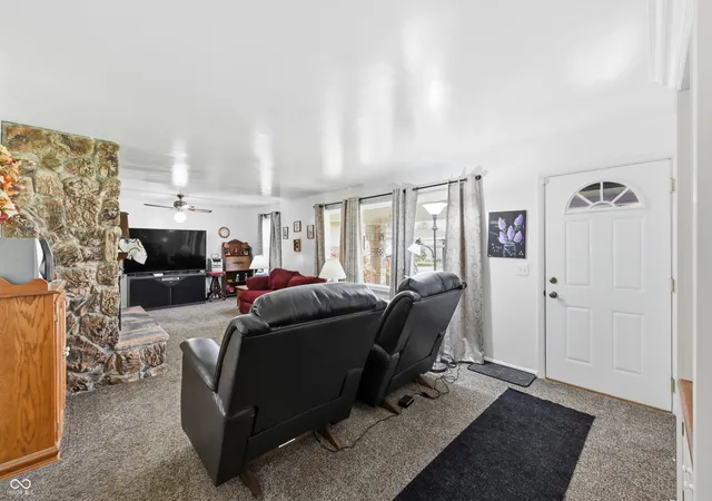 Photo 2 of Sale Pending at 249 E Ambrose St, Martinsville, IN 46151 | MLS# 22098532 | Listing updated on 2026-09-10