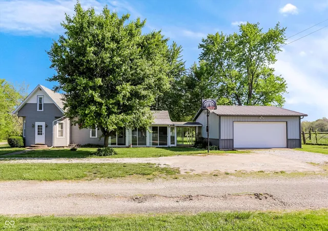 Photo 2 of Single family home for sale at 9184 S Geneva Main St, Flat Rock, IN 47234 | MLS# 22098788 | Listing updated on 2026-09-11