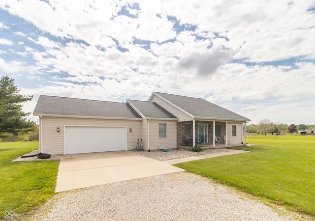 Photo 1 of Single family home for sale at 80 S Greensboro Pike, New Castle, IN 47362 | MLS# 22100016 | Listing updated on 2026-09-10
