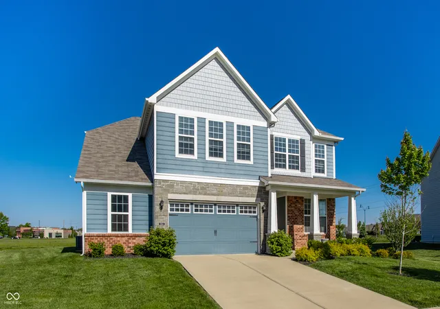 Photo 2 of Single family home for sale at 13514 Lamb Dr, Fishers, IN 46037 | MLS# 22100141 | Listing updated on 2026-09-14