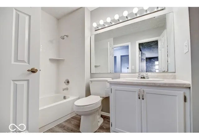 Photo 3 of Sale Pending at (Undisclosed), Indianapolis, IN 46214 | MLS# 22100214 | Listing updated on 2026-09-11