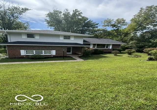 Photo 1 of Single family home for sale at 4520 E Heritage Woods Rd, Bloomington, IN 47401 | MLS# 22100268 | Listing updated on 2026-09-14