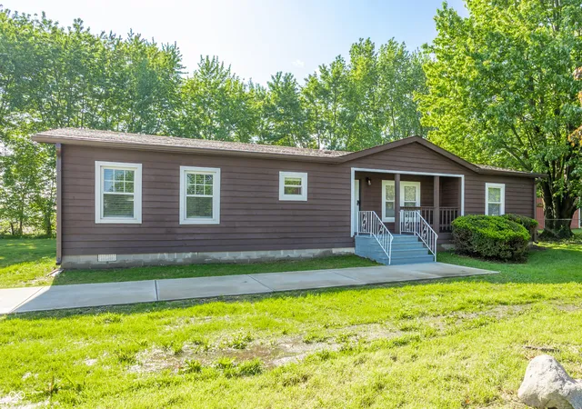 Photo 1 of Sale Pending at 16882 E Durbin Rd, Noblesville, IN 46060 | MLS# 22100282 | Listing updated on 2026-09-30