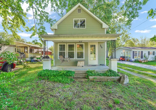 Photo 2 of Single family home for sale at 309 N Darlington St, Jamestown, IN 46147 | MLS# 22100991 | Listing updated on 2026-09-30