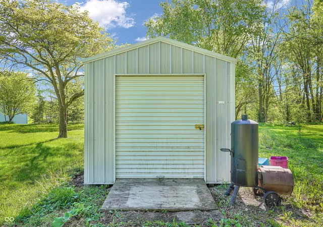 Photo 34 of Single family home for sale at 309 N Darlington St, Jamestown, IN 46147 | MLS# 22100991 | Listing updated on 2026-09-30