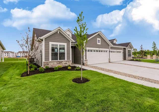 Photo 3 of Single family home for sale at 2893 Piper Pl, Plainfield, IN 46168 | MLS# 22101686 | Listing updated on 2026-09-12