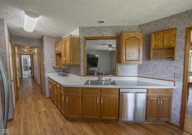 Photo 4 of Single family home for sale at 93 Gettysburg Dr, Coatesville, IN 46121 | MLS# 22102165 | Listing updated on 2026-10-07
