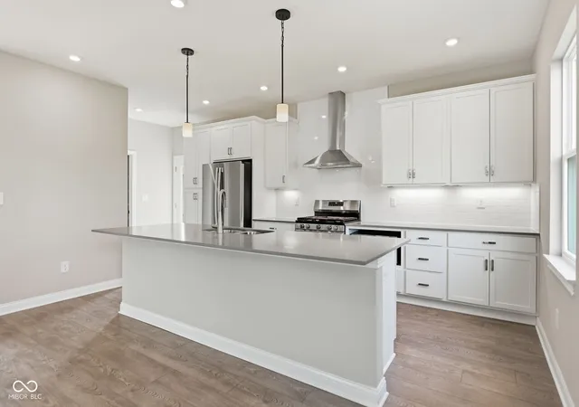 Photo 3 of Single family home for sale at 71 Steeples Blvd, Indianapolis, IN 46222 | MLS# 22102732 | Listing updated on 2026-09-21