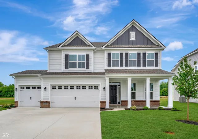 Photo 1 of Single family home for sale at 9935 Redwood Peak Ln, Indianapolis, IN 46259 | MLS# 22103315 | Listing updated on 2026-10-05