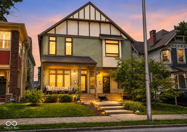 Photo 2 of Single family home for sale at 2132 N Pennsylvania St, Indianapolis, IN 46202 | MLS# 22103392 | Listing updated on 2026-10-08
