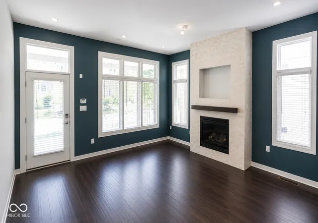 Photo 4 of Single family home for sale at 2132 N Pennsylvania St, Indianapolis, IN 46202 | MLS# 22103392 | Listing updated on 2026-10-08