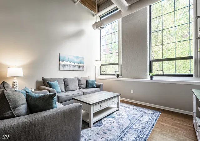 Photo 3 of Condo for sale at 630 N College Ave #303, Indianapolis, IN 46204 | MLS# 22103419 | Listing updated on 2026-09-11