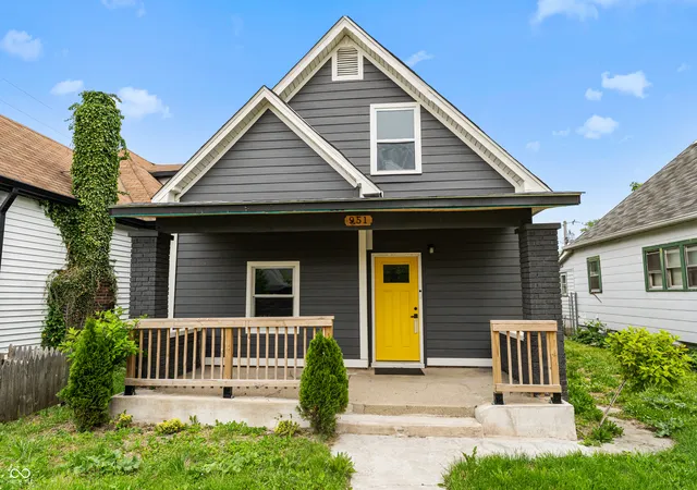 Photo 1 of Single family home for sale at 951 N Parker Ave, Indianapolis, IN 46201 | MLS# 22103429 | Listing updated on 2026-10-02