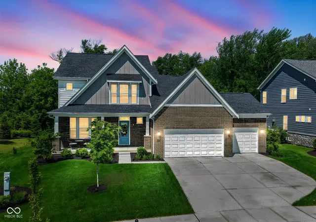 Photo 3 of Sale Pending at 19910 Chatham Green Dr, Westfield, IN 46074 | MLS# 22103755 | Listing updated on 2026-09-08