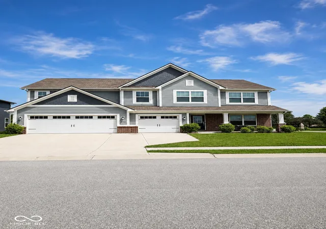 Photo 1 of Single family home for sale at 4844 Morenci Ct, New Palestine, IN 46163 | MLS# 22103946 | Listing updated on 2026-09-11
