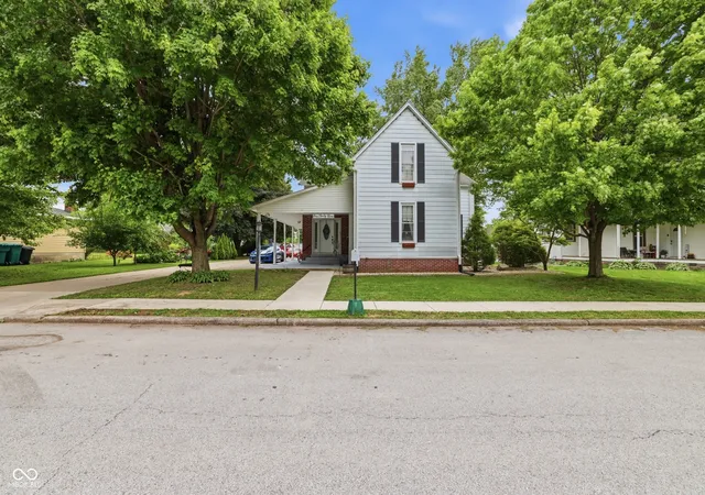 Photo 3 of Single family home for sale at 149 W North St, Russiaville, IN 46979 | MLS# 22104357 | Listing updated on 2026-10-02
