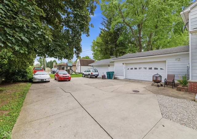 Photo 3 of Single family home for sale at 149 W North St, Russiaville, IN 46979 | MLS# 22104357 | Listing updated on 2026-10-02