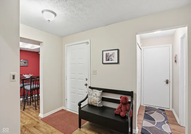 Photo 4 of Sale Pending at 9352 Aberdare Dr, Indianapolis, IN 46250 | MLS# 22104426 | Listing updated on 2026-10-08
