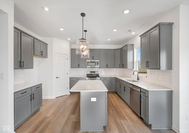Photo 4 of Single family home for sale at 4217 Hayden Valley Dr, Bargersville, IN 46106 | MLS# 22104466 | Listing updated on 2026-09-22