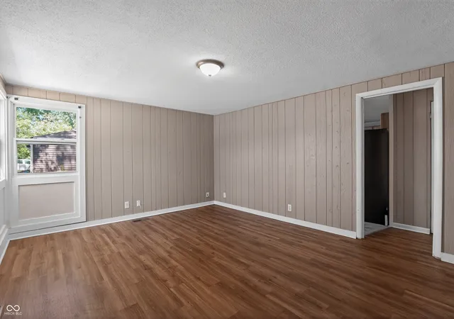 Photo 3 of Single family home for sale at 5884 E 42nd Street, Indianapolis, IN 46226 | MLS# 22104724 | Listing updated on 2026-09-12