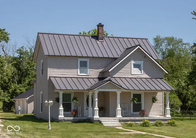 Photo 1 of Single family home for sale at 6862 Travis Rd, Greenwood, IN 46143 | MLS# 22105063 | Listing updated on 2026-09-14