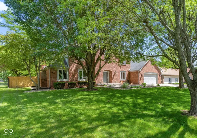 Photo 3 of Single family home for sale at 7172 W Anton Way, New Palestine, IN 46163 | MLS# 22105169 | Listing updated on 2026-09-12