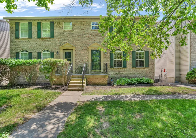 Photo 1 of Single family home for sale at 3076 Armory Dr, Indianapolis, IN 46208 | MLS# 22105405 | Listing updated on 2026-10-28