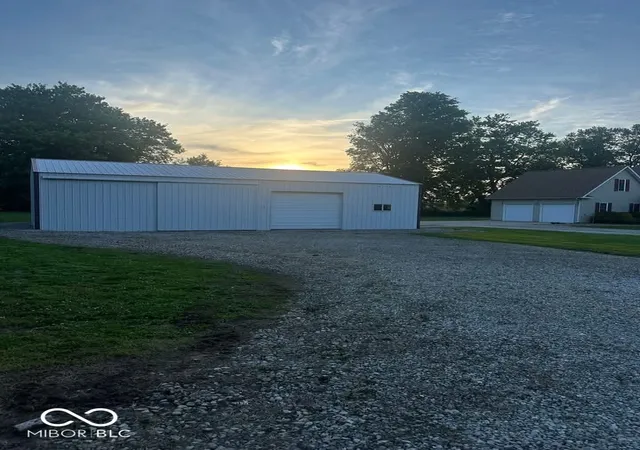 Photo 3 of Sale Pending at 637 Canal St, Worthington, IN 47471 | MLS# 22105460 | Listing updated on 2026-10-26