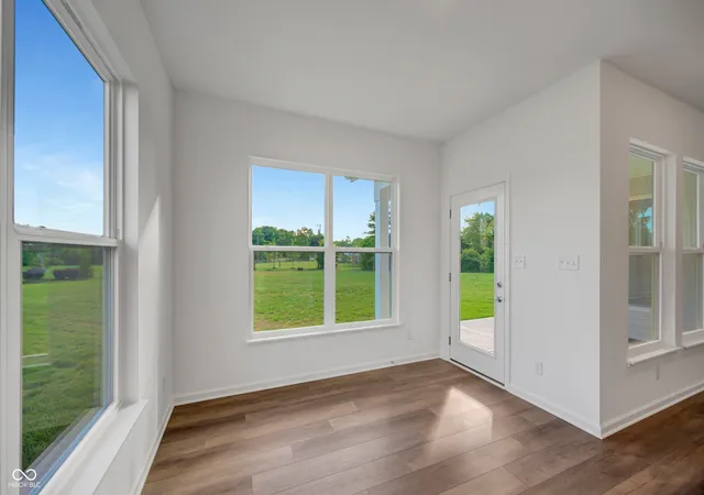 Photo 3 of Single family home for sale at 5540 Aspen Wood Ln, Indianapolis, IN 46239 | MLS# 22105688 | Listing updated on 2026-10-06