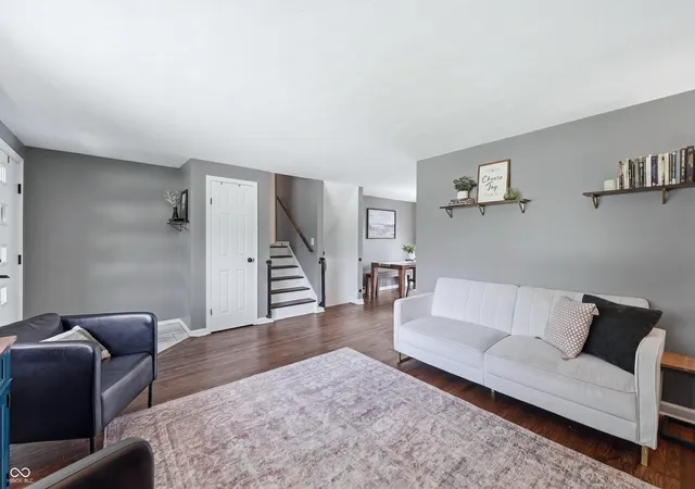 Photo 4 of Single family home for sale at 7639 Indian Lake Rd, Indianapolis, IN 46236 | MLS# 22105695 | Listing updated on 2026-09-23