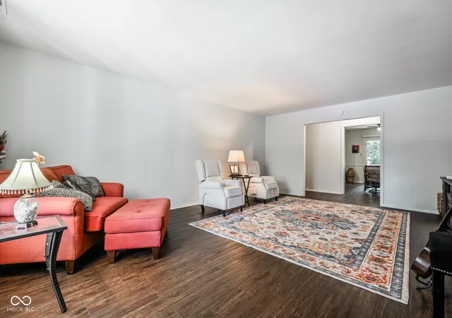 Photo 3 of Sale Pending at 6508 Park Central Way #6508C, Indianapolis, IN 46260 | MLS# 22105749 | Listing updated on 2026-09-14