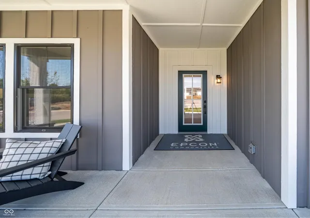 Photo 3 of Single family home for sale at 16175 Quarter Pole Ln, Westfield, IN 46074 | MLS# 22105885 | Listing updated on 2026-09-28