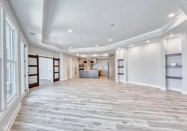 Photo 4 of Single family home for sale at 7073 Yosemite Dr, Zionsville, IN 46077 | MLS# 22105930 | Listing updated on 2026-10-07