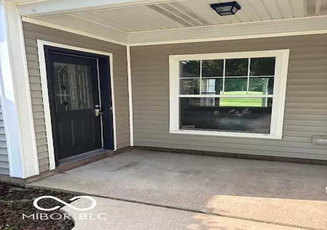 Photo 3 of Single family home for sale at 9247 Norris Dr, Hobart, IN 46342 | MLS# 22105931 | Listing updated on 2026-09-13