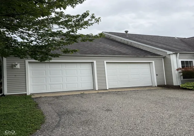 Photo 3 of Single family home for sale at 9247 Norris Dr, Hobart, IN 46342 | MLS# 22105931 | Listing updated on 2026-09-13