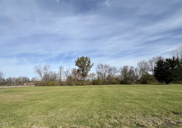 Photo 3 of Sale Pending at 5422 N Sr 9, Anderson, IN 46012 | MLS# 22106242 | Listing updated on 2026-09-11