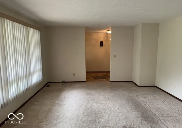 Photo 2 of Single family home for sale at 1605 Cedar Dr, New Castle, IN 47362 | MLS# 22106474 | Listing updated on 2026-09-14