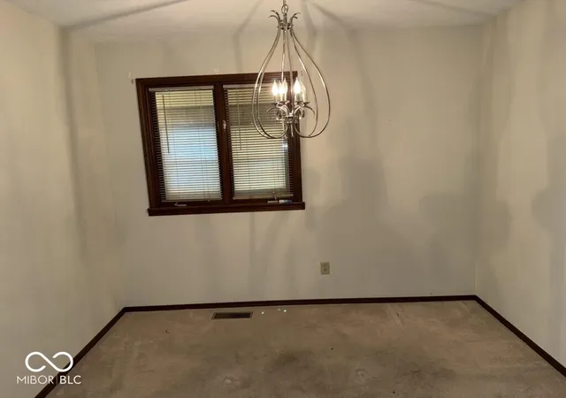Photo 3 of Single family home for sale at 1605 Cedar Dr, New Castle, IN 47362 | MLS# 22106474 | Listing updated on 2026-09-14