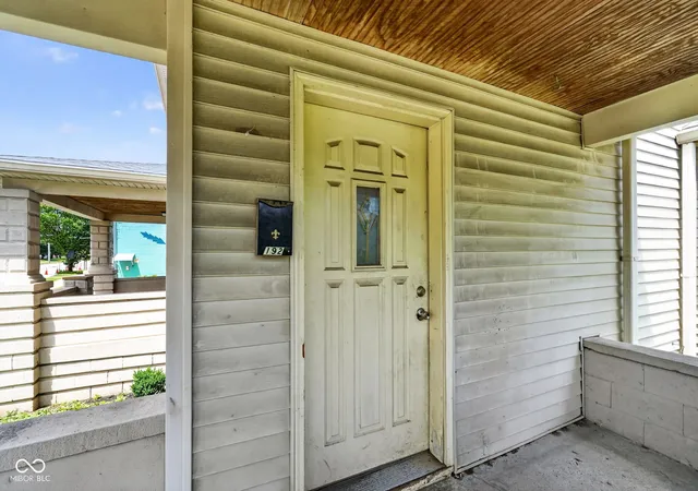 Photo 4 of House for sale at 1920 E Washington St, Indianapolis, IN 46201 | MLS# 22107400 | Listing updated on 2026-10-08