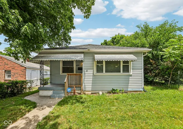 Photo 1 of Sale Pending at 1822 W 10th Street, Indianapolis, IN 46222 | MLS# 22107482 | Listing updated on 2026-09-25