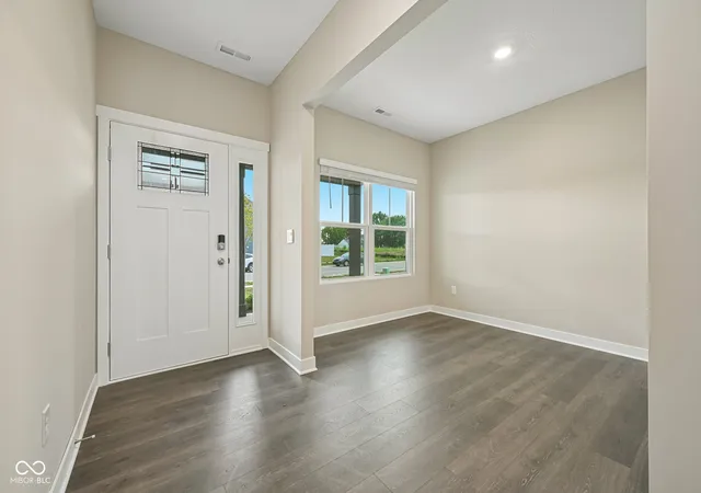 Photo 3 of Sale Pending at 74 Varenne Rd, Danville, IN 46122 | MLS# 22107600 | Listing updated on 2026-09-23