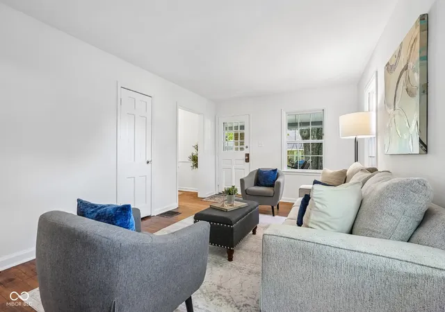 Photo 4 of Single family home for sale at 4721 Primrose Ave, Indianapolis, IN 46205 | MLS# 22107783 | Listing updated on 2026-09-15