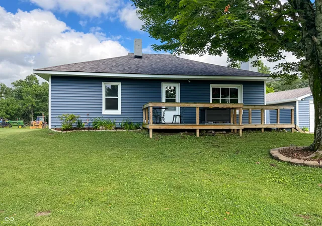 Photo 3 of Single family home for sale at 2127 S 475 West, Morgantown, IN 46160 | MLS# 22107887 | Listing updated on 2026-09-10
