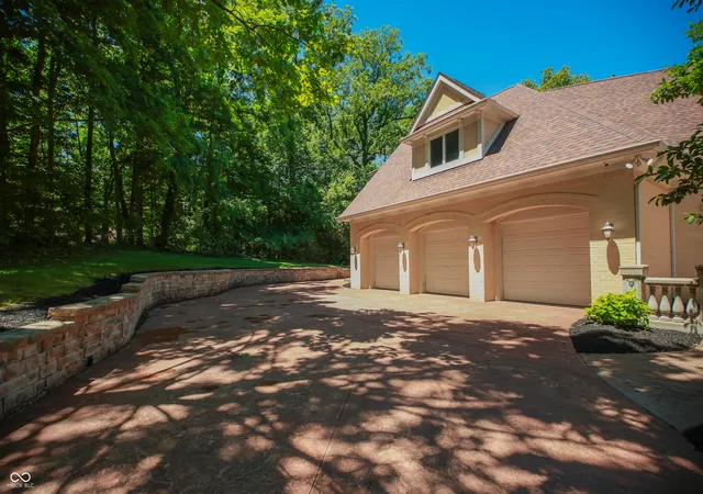 Photo 3 of Single family home for sale at 5710 Brookwood Rd, Indianapolis, IN 46226 | MLS# 22108056 | Listing updated on 2026-09-15