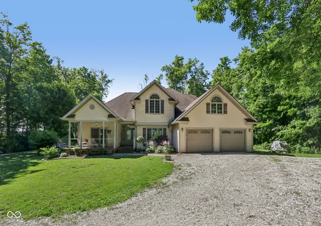 Photo 1 of Single family home for sale at 397 E 1650 North, Summitville, IN 46070 | MLS# 22108112 | Listing updated on 2026-09-21