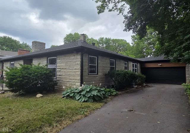 Photo 2 of Single family home for sale at 3805 Byram Ave, Indianapolis, IN 46208 | MLS# 22108163 | Listing updated on 2026-10-02